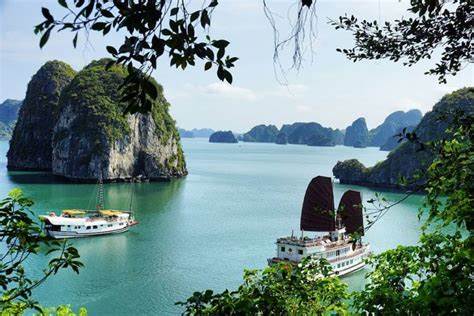TC0043. THANH HÓA - HẠ LONG - CÁP TREO NỮ HOÀNG - THANH HÓA 2N - 1Đ 1.800.000 VND
